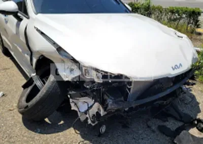 Photo 1 of 29: 2022 Kia K5, VIN KNAG241ABNA174033 — Korean insurance auction