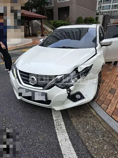 Photo 1 of 8: 2018 Nissan Altima 2.5 — Korean insurance auction