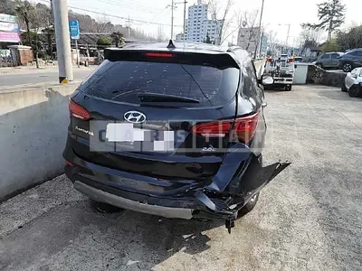 Photo 1 of 13: 2017 Hyundai Santa Fe 2.0 (2WD), VIN KMHSW81UBJU840796 — Korean insurance auction
