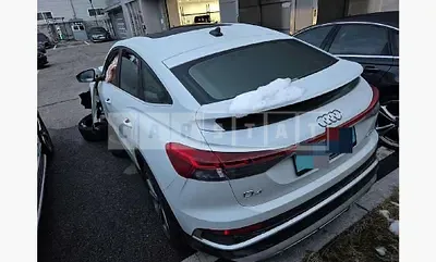 Photo 1 of 15: 2022 Audi Q4 Sportback e-tron 40 — Korean insurance auction