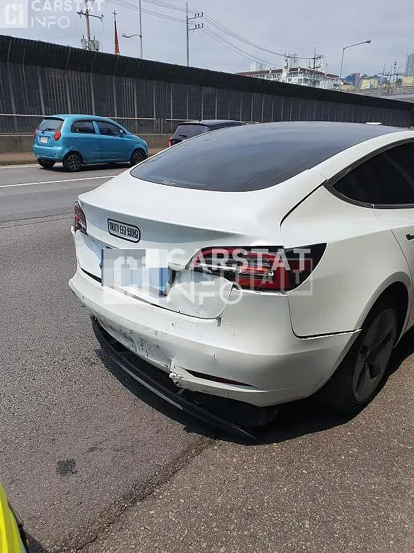 Photo 2 of 7: 2020 Tesla Model 3 Long Range, VIN 5YJ3E1EBXLF762689 — Korean insurance auction