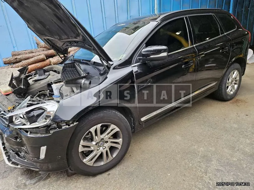 Photo 2 of 8: 2016 Volvo XC60D3 — Korean insurance auction