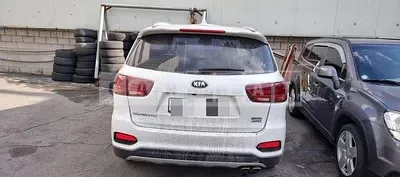 Photo 1 of 21: 2018 Kia Sorento 2.2 (4WD), VIN KNAPS81BDJA435504 — Korean insurance auction
