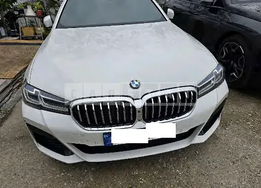 Photo 2 of 18: 2023 BMW 530i xDrive — Korean insurance auction