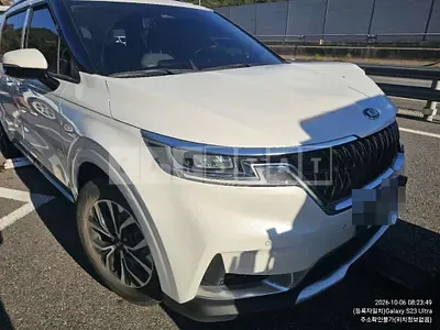 Photo 1 of 8: 2020 Kia Carnival 2.2 — Korean insurance auction