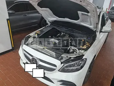 Photo 1 of 18: 2021 Mercedes-Benz C200, VIN W1KWF8AB8MR637846 — Korean insurance auction