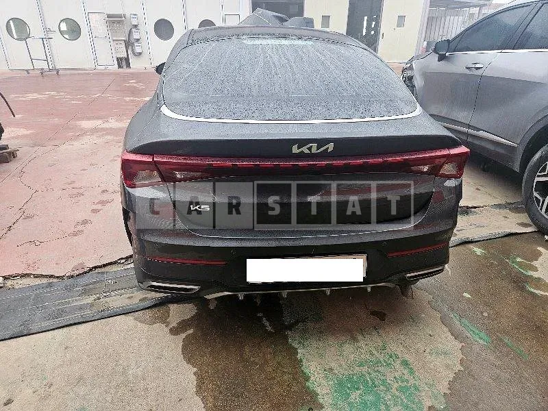 Photo 2 of 25: 2023 Kia K5 — Korean insurance auction