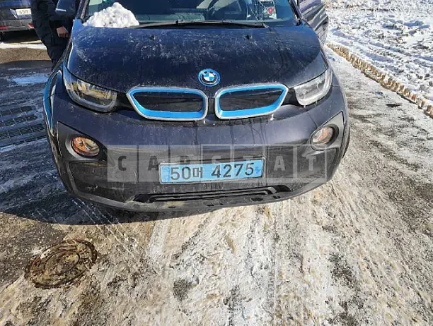 Photo 2 of 9: 2015 BMW i3, VIN WBY1Z2101FV306333 — Korean insurance auction