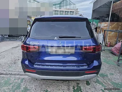 Photo 1 of 42: 2021 Mercedes-Benz GLB200 d — Korean insurance auction