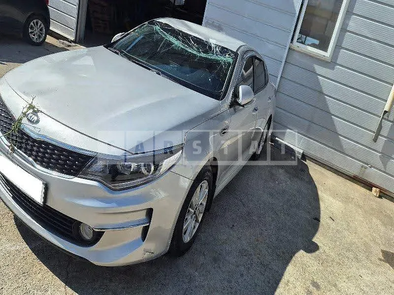 Photo 2 of 8: 2016 Kia K5, VIN KNAGU416BGA040392 — Korean insurance auction