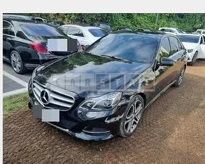 Photo 1 of 15: 2015 Mercedes-Benz E250 BlueTec 4Matic — Korean insurance auction