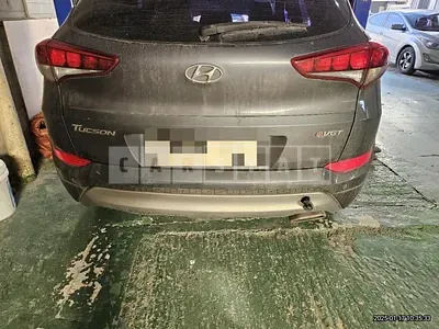 Photo 1 of 15: 2016 Hyundai Tucson 1.7 — Korean insurance auction