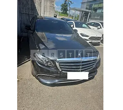Photo 1 of 23: 2018 Mercedes-Benz E 300 4Matic — Korean insurance auction