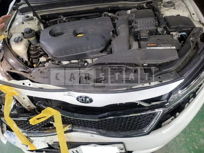 Photo 2 of 10: 2015 Kia K5, VIN KNAGN418BFA597323 — Korean insurance auction