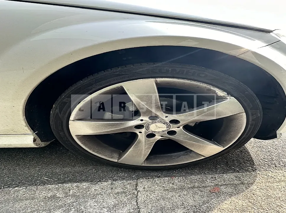 Photo 2 of 13: 2014 Mercedes-Benz C200 Cgi — Korean insurance auction
