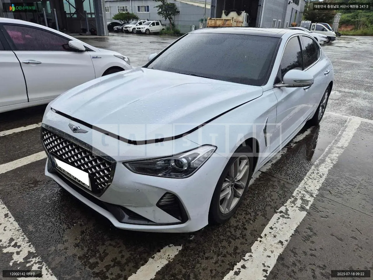 Photo 2 of 9: 2017 Genesis G70, VIN KMTG441BBJU003591 — Korean insurance auction
