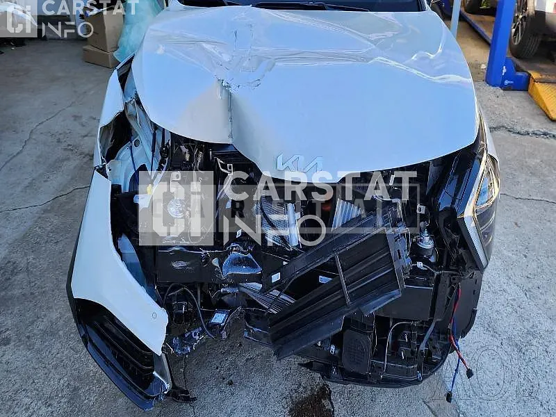 Photo 2 of 46: 2022 Kia Sportage, VIN KNAPX81GBNK025946 — Korean insurance auction