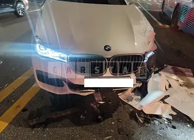 Photo 1 of 20: 2017 BMW M760Li xDrive, VIN WBA7H6108HG987424 — Korean insurance auction