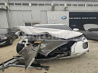 Photo 1 of 15: 2022 Hyundai Palisade, VIN KMHR581EBNU326615 — Korean insurance auction