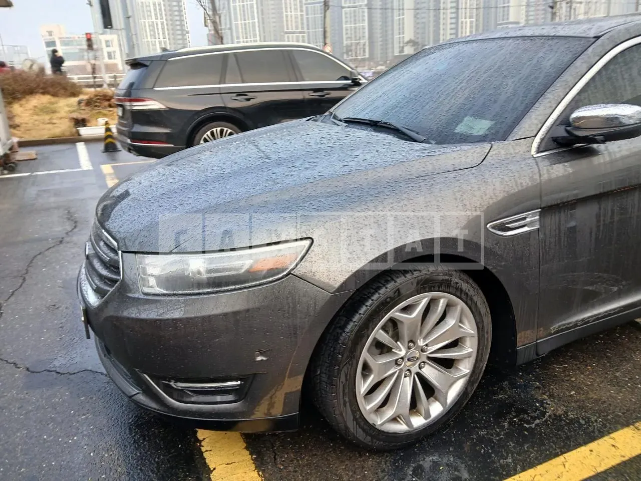 Photo 2 of 22: 2016 Ford Taurus, VIN 1FAHP2F91GG143899 — Korean insurance auction