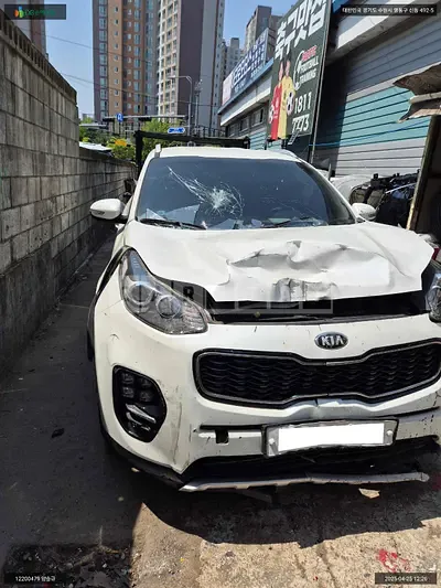 Photo 1 of 10: 2016 Kia Sportage, VIN KNAPM813BHK195947 — Korean insurance auction