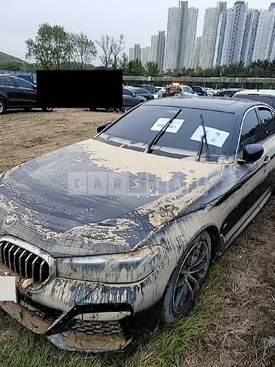 Photo 1 of 7: 2020 BMW Calm 520i — Korean insurance auction