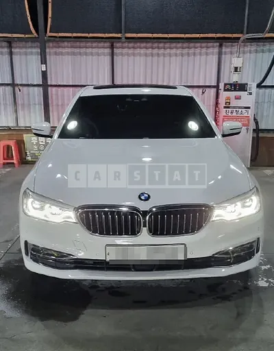 Photo 1 of 12: 2019 BMW 520d xDrive Luxury, VIN WBAJF5107KWW51458 — Korean insurance auction