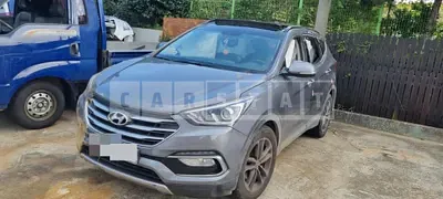 Photo 1 of 7: 2016 Hyundai Santa Fe DM 2.0, VIN KMHSW81UBGU662659 — Korean insurance auction
