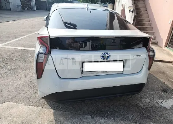 Photo 2 of 19: 2017 Toyota Prius, VIN JTDKBRFU2H3538002 — Korean insurance auction