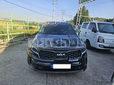 Photo 1 of 28: 2023 Kia Sorento, VIN KNARK81GBPA204464 — Korean insurance auction