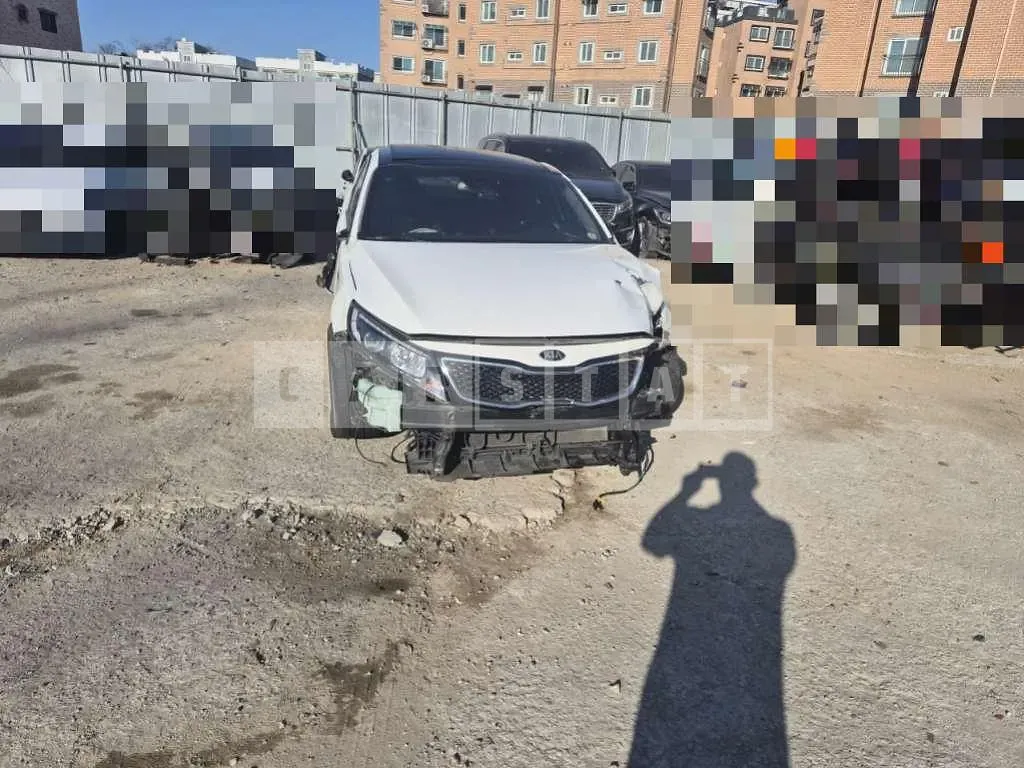 Photo 2 of 9: 2014 Kia K5 2.0 (LPI) — Korean insurance auction