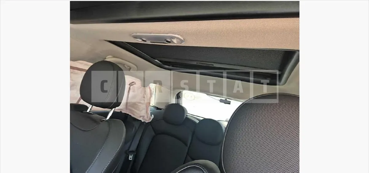 Photo 2 of 13: 2020 MINI Cooper Five-Door (16 17 18) — Korean insurance auction