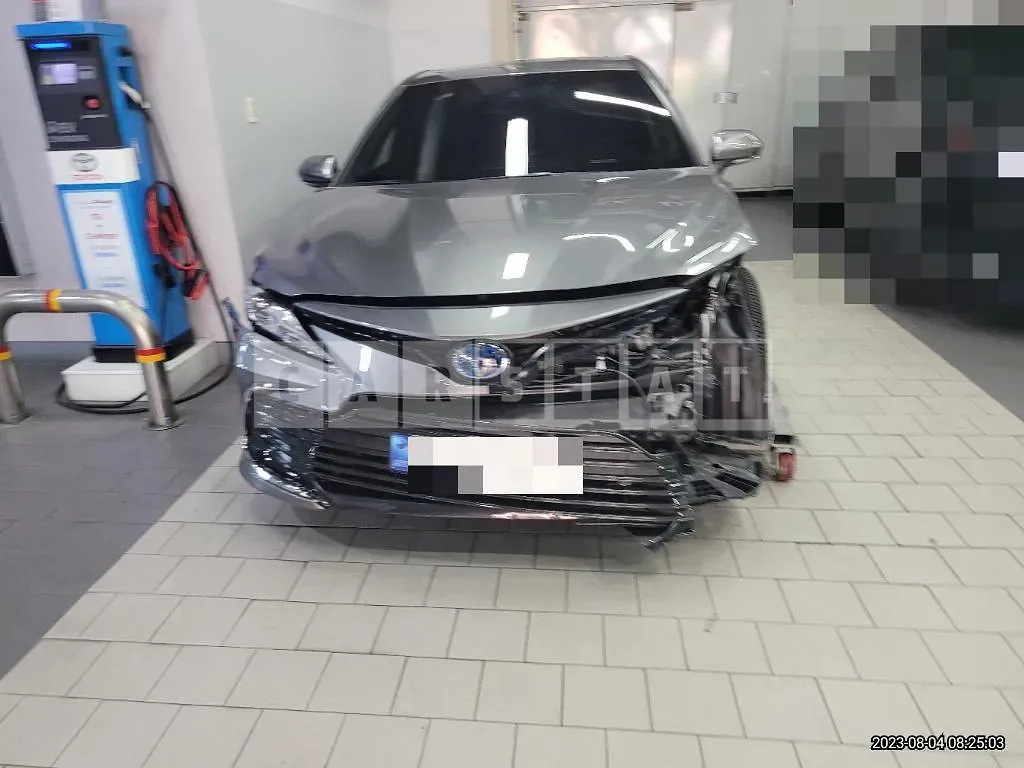 Photo 2 of 60: 2023 Toyota Camry Hybrid, VIN JTNBA1HK2P3026380 — Korean insurance auction