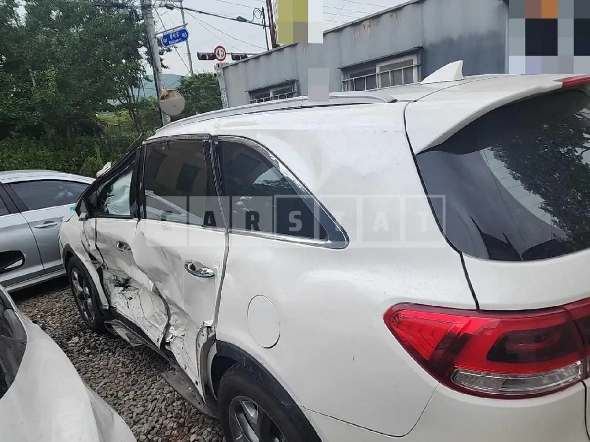 Photo 2 of 10: 2016 Kia All New Sorento R2.0 Diesel, VIN KNAPK81ABGA206771 — Korean insurance auction