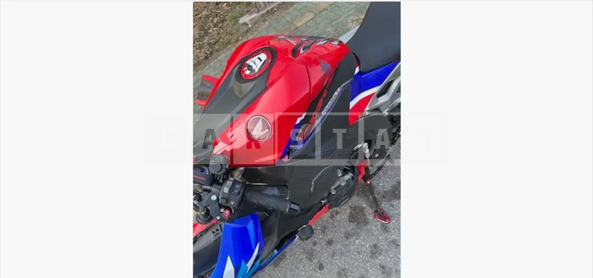 Photo 2 of 6: 2017 Honda (Two-Wheel) CBR1000S1 — Korean insurance auction
