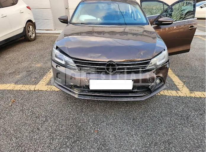 Photo 2 of 6: 2015 Volkswagen Jetta 2.0 TDI BMT Premium, VIN WVWZZZ16ZFM011036 — Korean insurance auction