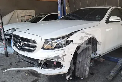 Photo 1 of 19: 2020 Mercedes-Benz E 250, VIN WDDZF4FB1LA728789 — Korean insurance auction