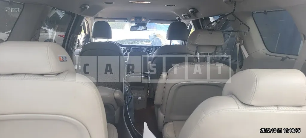 Photo 2 of 16: 2015 Kia Carnival, VIN KNAME81ABFS019192 — Korean insurance auction