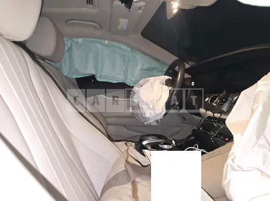 Photo 2 of 13: 2018 Mercedes-Benz E300 — Korean insurance auction