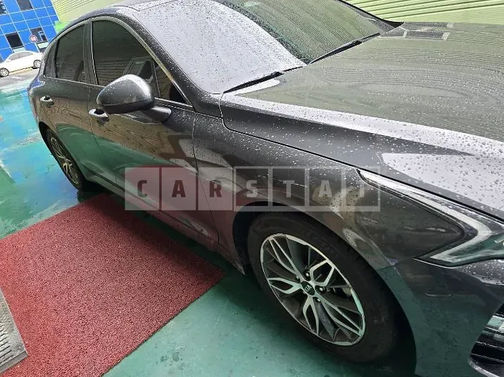 Photo 2 of 8: 2020 Kia K5 — Korean insurance auction