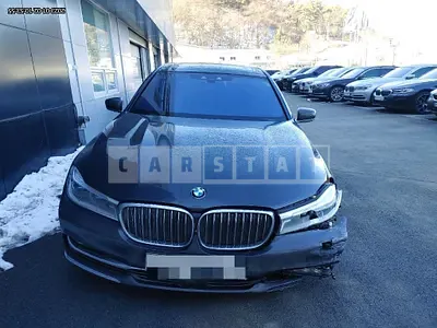 Photo 1 of 34: 2017 BMW 750Li xDrive, VIN WBA7F2105HB005117 — Korean insurance auction