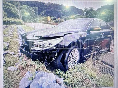 Photo 1 of 6: 2019 Kia K5 — Korean insurance auction