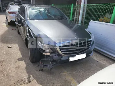 Photo 1 of 17: 2017 Mercedes-Benz E300 4Matic, VIN WDDZF4KB1HA084742 — Korean insurance auction