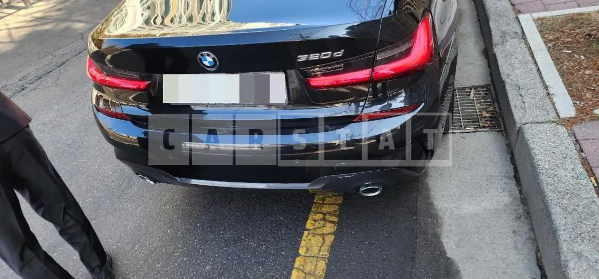 Photo 2 of 25: 2020 BMW 320d M Sport Package, VIN WBA5V5107LFJ70583 — Korean insurance auction
