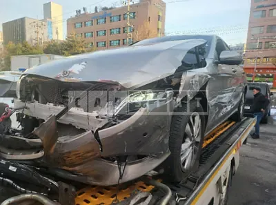 Photo 1 of 11: 2019 Mercedes-Benz C220 d, VIN WDDWF1EBXKR467018 — Korean insurance auction