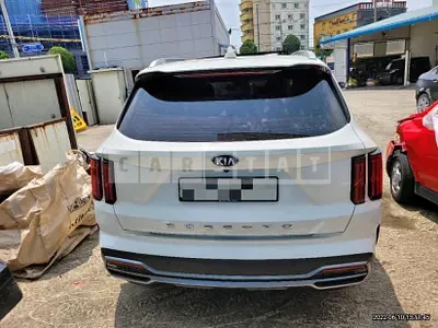 Photo 1 of 9: 2020 Kia Sorento 2.2, VIN KNARG81BGMA006969 — Korean insurance auction