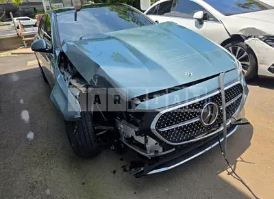Photo 1 of 50: 2024 Mercedes-Benz E 200 — Korean insurance auction