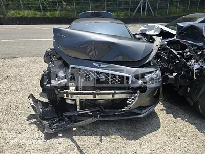 Photo 1 of 10: 2019 Genesis G70, VIN KMTG341ABKU030369 — Korean insurance auction