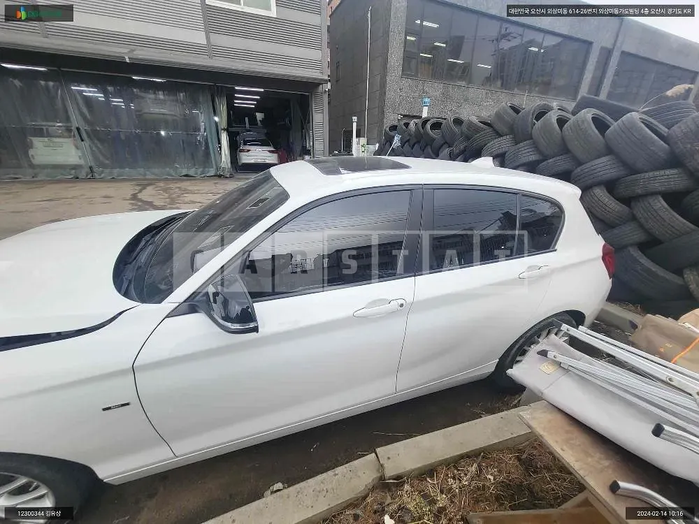 Photo 2 of 11: 2015 BMW 118d, VIN WBA1S5102G5A74463 — Korean insurance auction