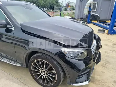 2019 Mercedes-Benz GLC300 4MATIC